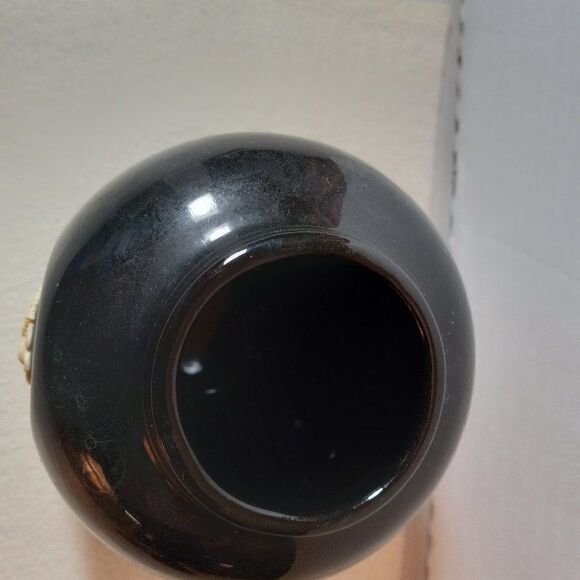 Vintage 3D Cameo w/ Gold trim Black Ceramic Vase Cottagecore Grandmacore - Picture 2 of 8